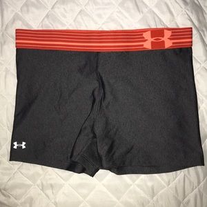 Under Armour heatgear compression shorts, medium